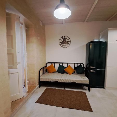Ta' Wenzu Apartment เบียกุ ภายนอก รูปภาพ